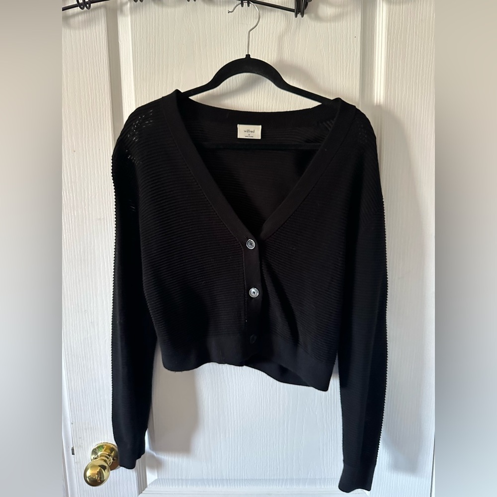 Light cropped cardigan